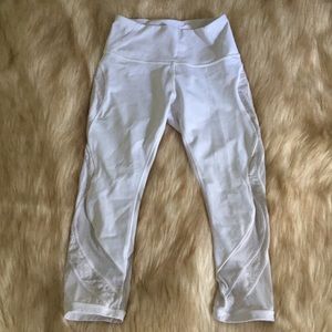 lululemon size 6 Capri leggings
